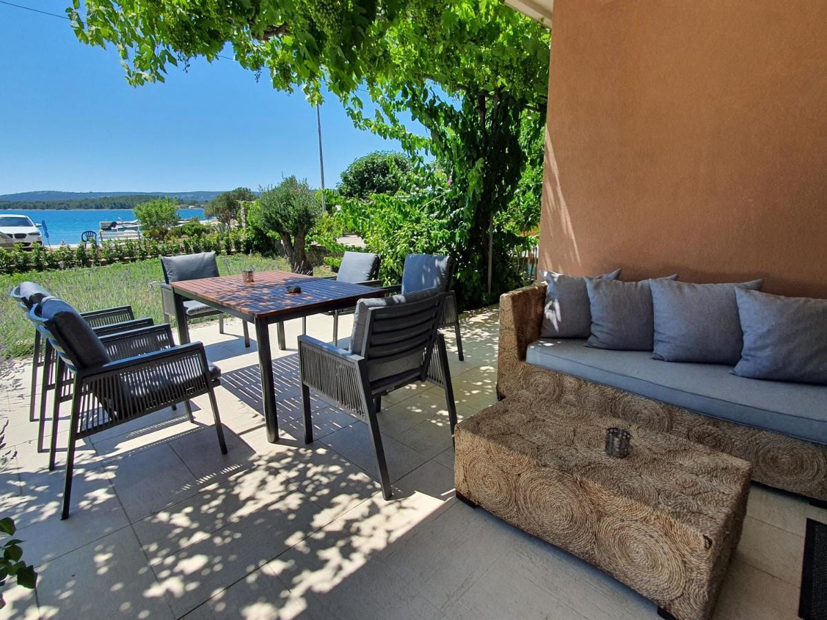 Apartments Villa Oliva Турань Экстерьер фото