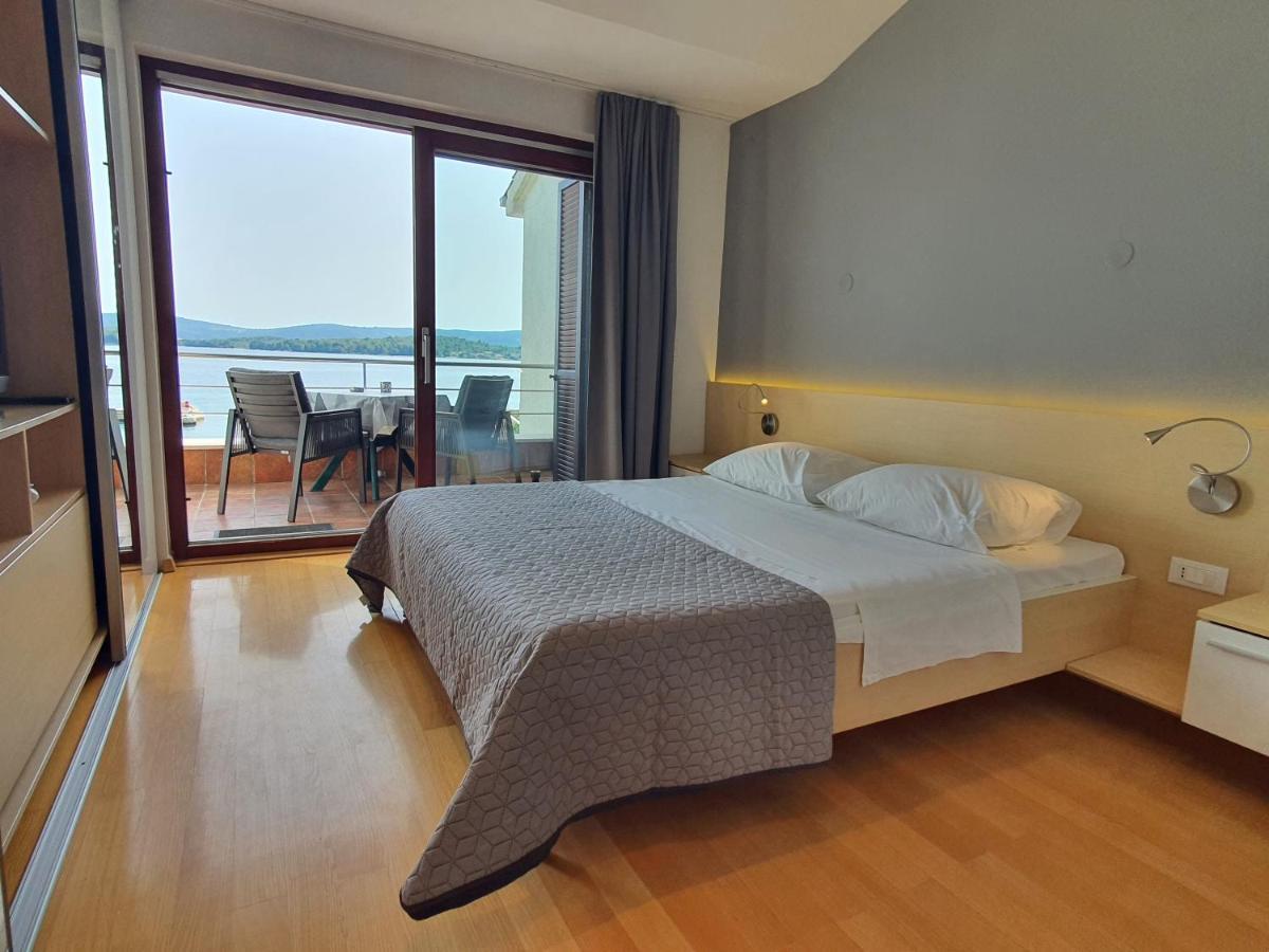 Apartments Villa Oliva Турань Экстерьер фото