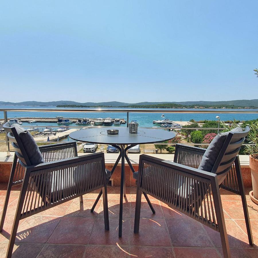 Apartments Villa Oliva Турань Экстерьер фото